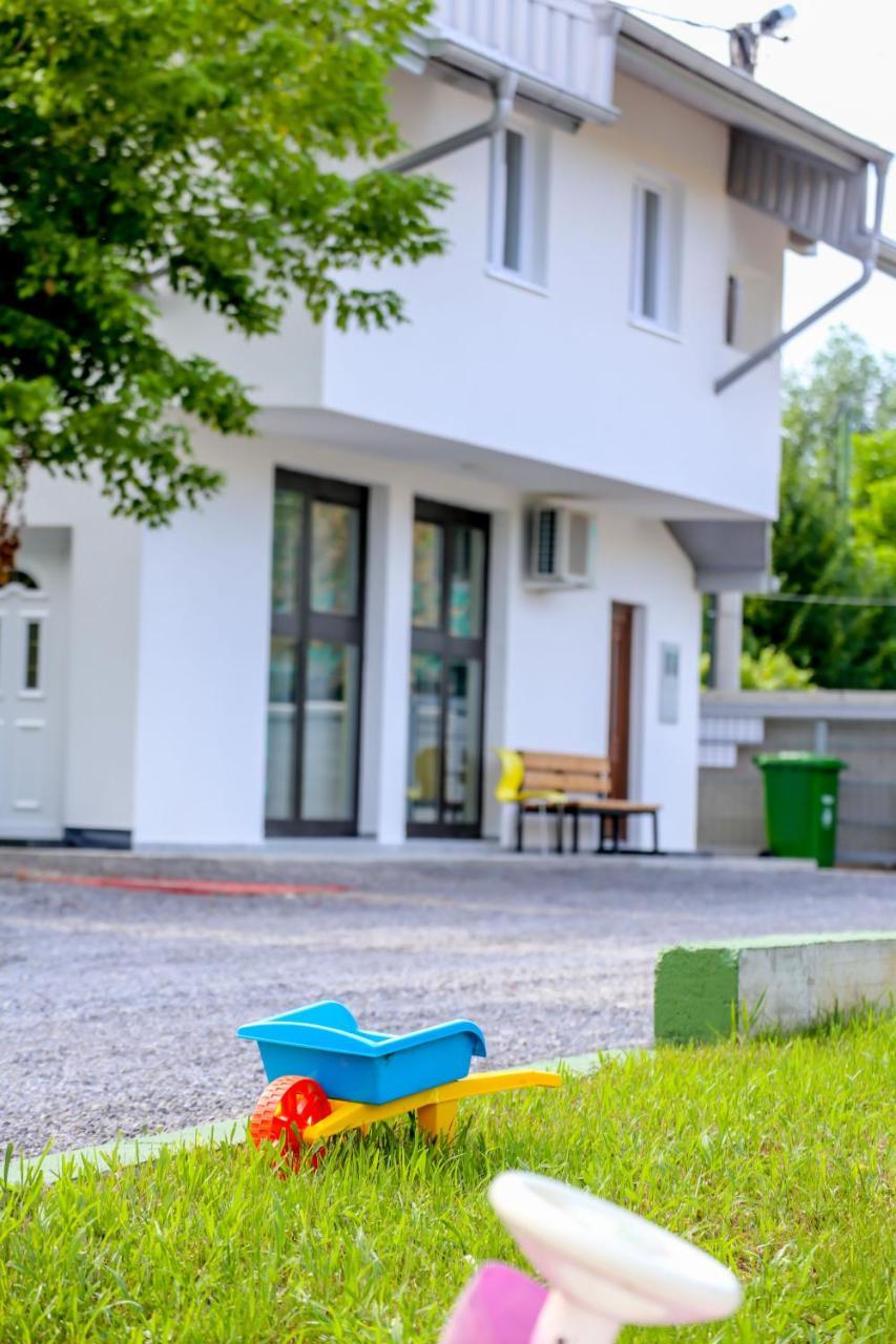 Apartments River Una 5 Bihać Exterior foto